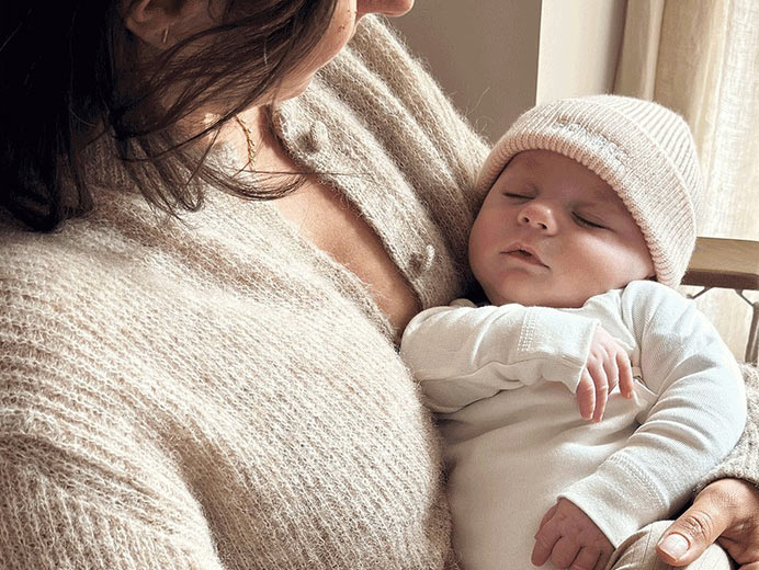 Comment bien choisir les premiers v&ecirc;tements de b&eacute;b&eacute; ?