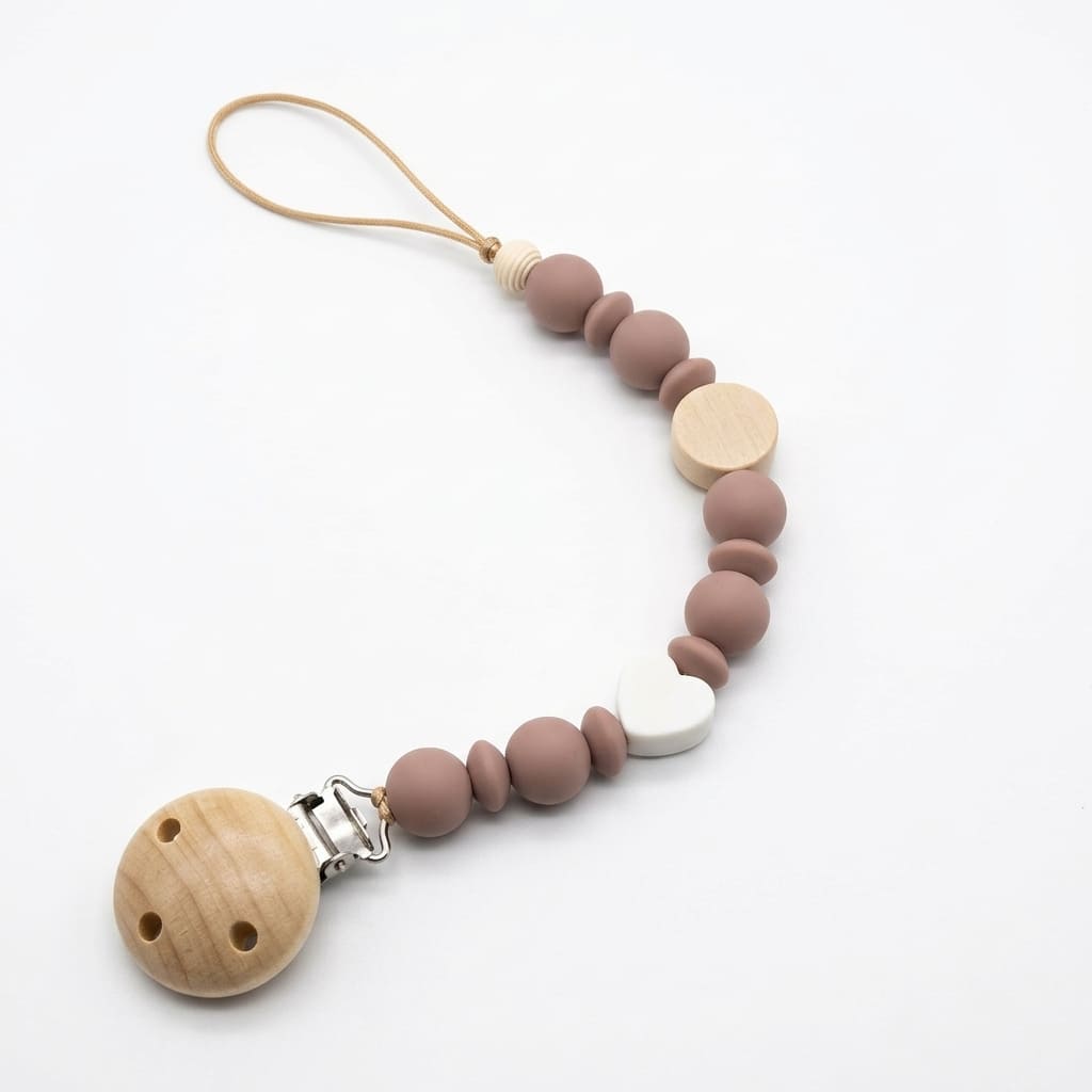 Attache tetine pour votre b&eacute;b&eacute; marron